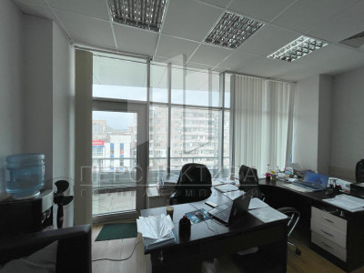 Офисы 650 м2