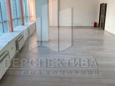 Офис 72 м2 с арендатором