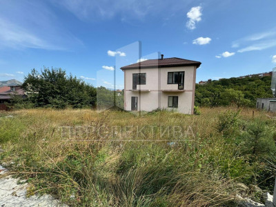 Дом, 225 м2, 3 этажа, 3 спальни