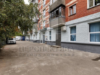 Торговая площадь 382 м2
