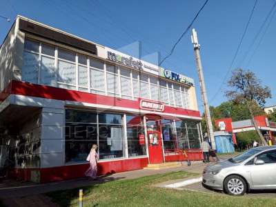 Продаю торговую площадь 450 м2