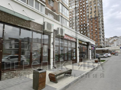 Торговая площадь 90 м2